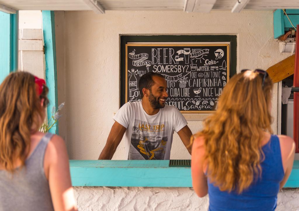 Nice Way Cascais & Surf Camp Экстерьер фото