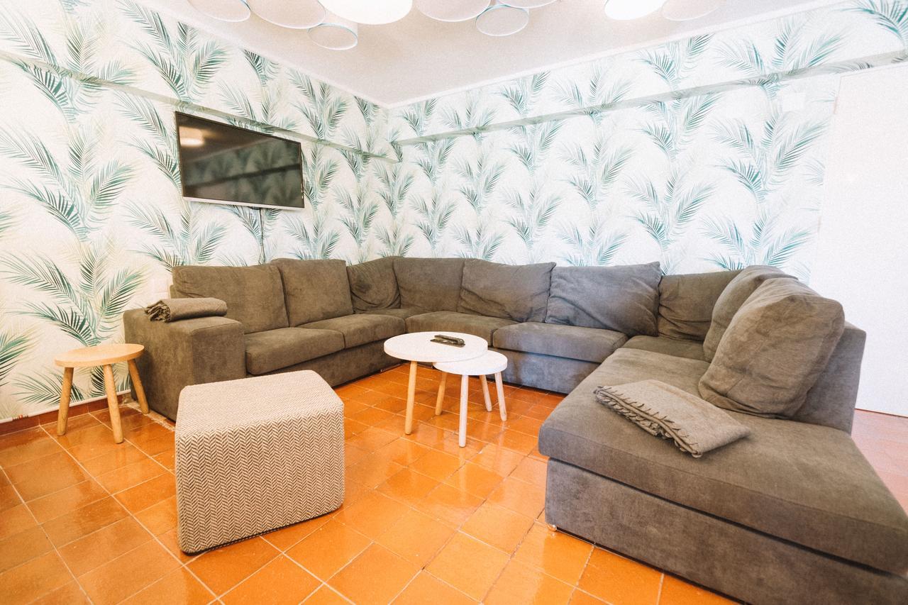 Nice Way Cascais & Surf Camp Экстерьер фото